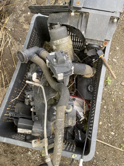 Piese opel insignia an 2010 motor 2.0 diesel.usa aripa oglinda pompa