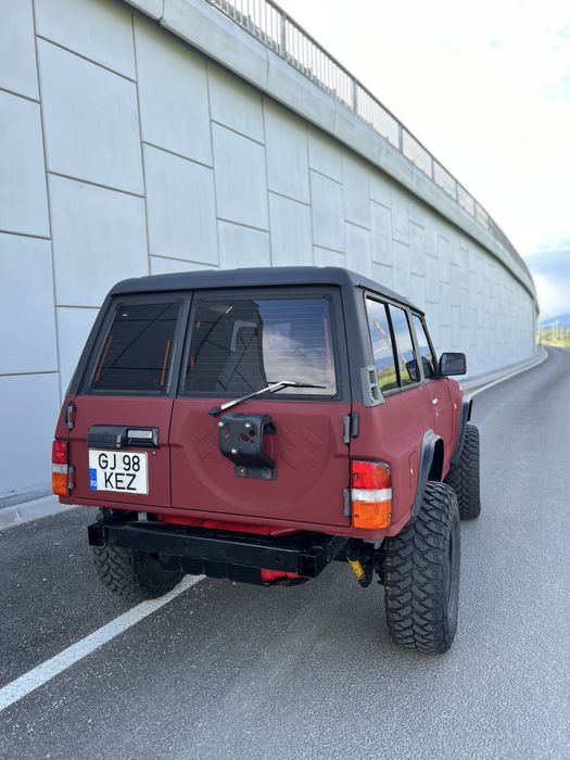 Nissan Patrol Y60 SLX
