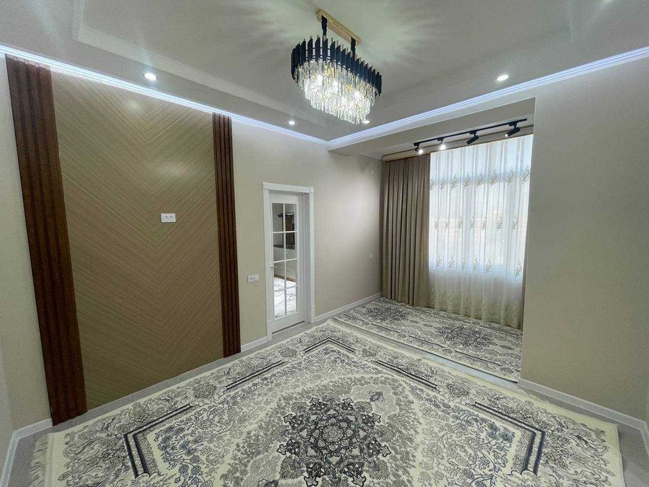 Vokzal hududida kvartira zudlik bilan sotiladi!