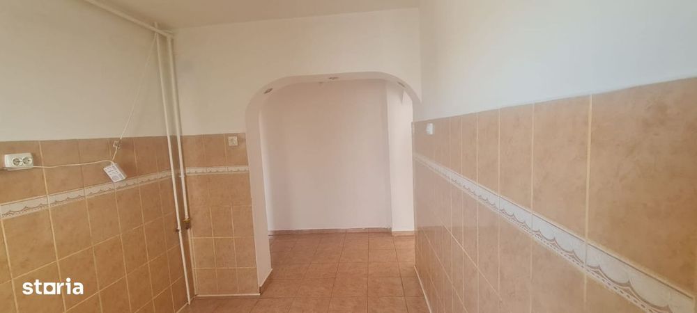 SC VIMAK Imobiliare vinde apartament 3 camere
