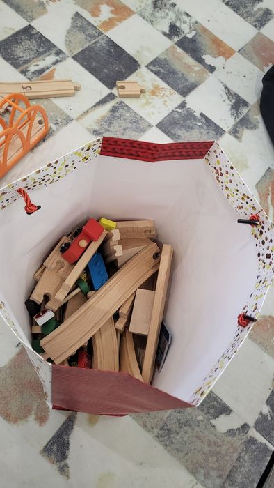 Дървено влакче ..