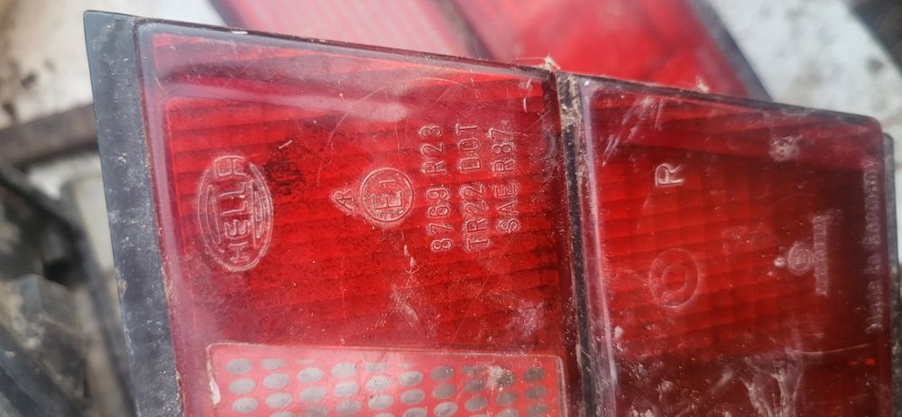 Фары на бмв е34 оригинал hella