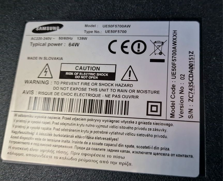 TV  SAMSUNG UE50F5700AW 127 cm  full hd smart piese