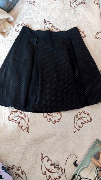 Продаётся раскляшённая  юбка на замочке