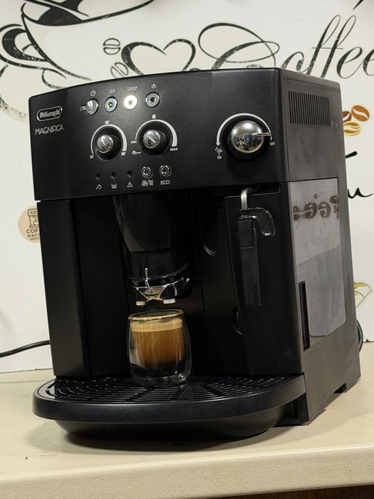 Кафемашина кафе автомат delonghi magnifica с гаранция