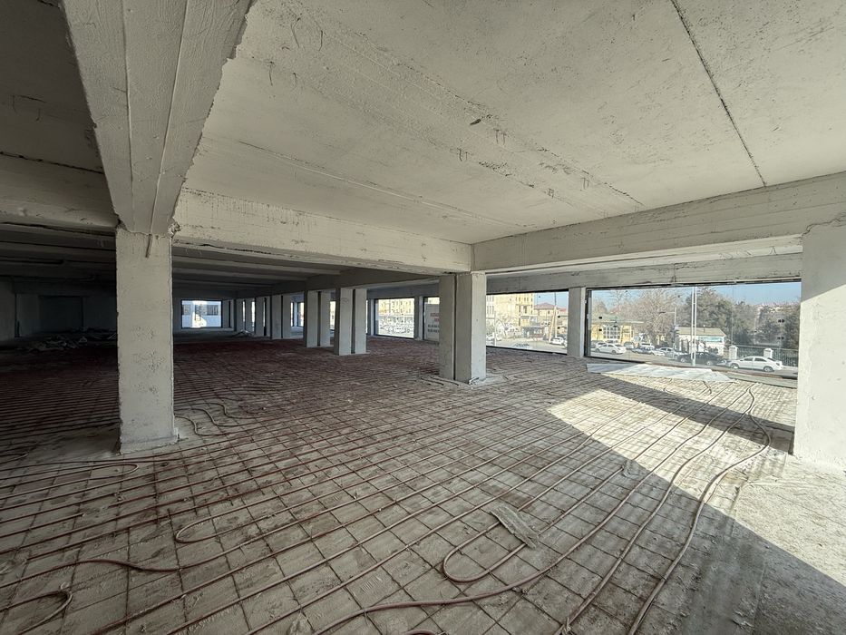 Продается коммерческое помещение 660кв