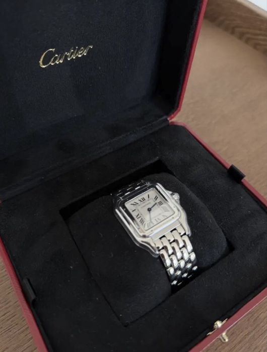 Cartier часовник