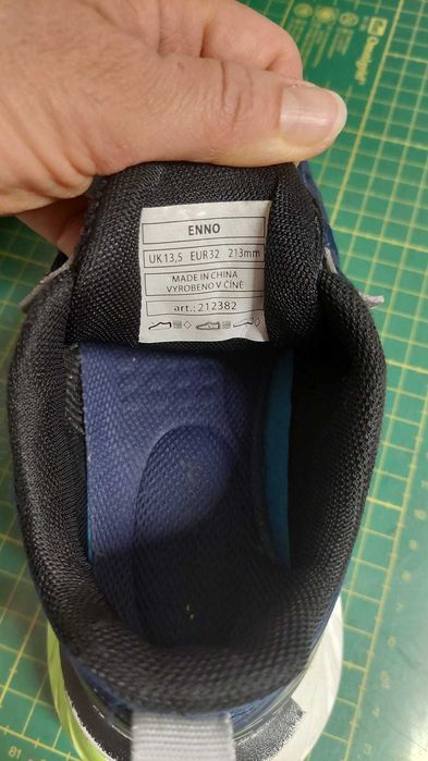 Pantofi sport adidasi stare buna 30 32 inchidere rotativa willard