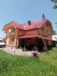 Acoperișuri rezidențiale tablă și dulgherie