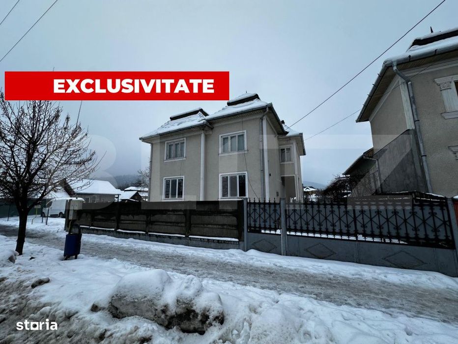 Casa cu 2 apartamente, 6 camere, teren 800 mp-ideal pensiune, centru O