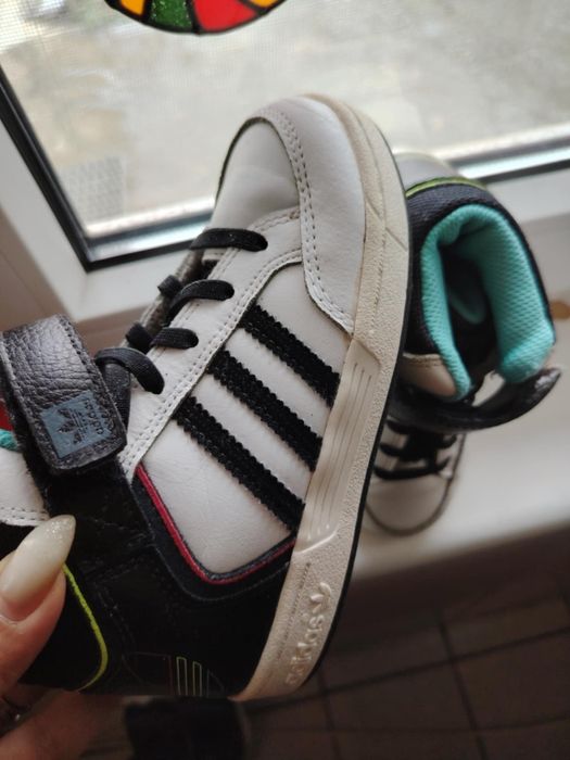 Детски обувки тип кецове Adidas