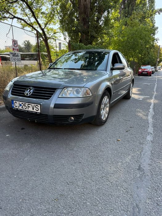 Vând sau schimb Passat b5.5 2003