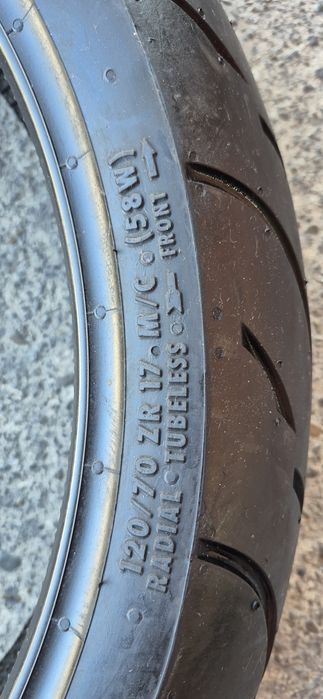 O anvelopa moto fata noua Continental 120/70ZR17M/C,dot 2020.