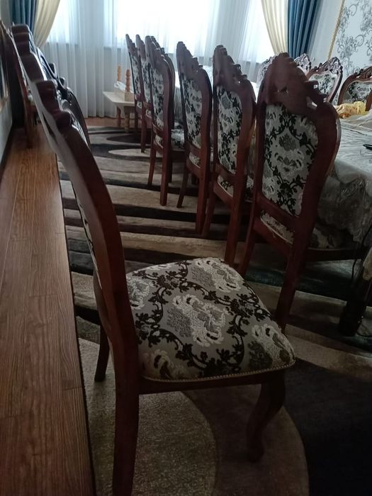 Стулья для гостиной