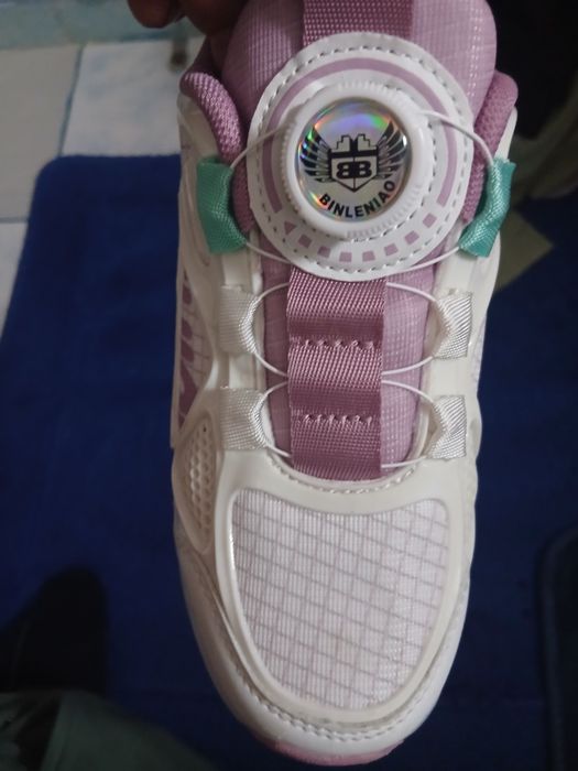 Adidasi cu rotite