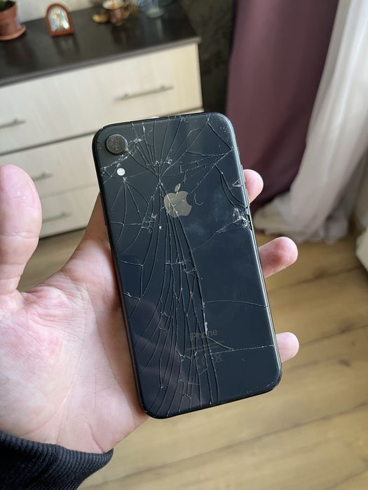 iphone xr 64gb cрочно