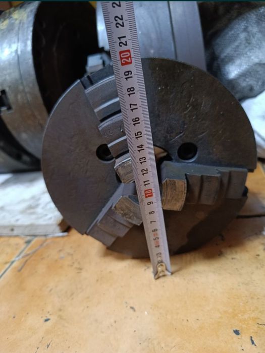 Патроны токарные и кулочки