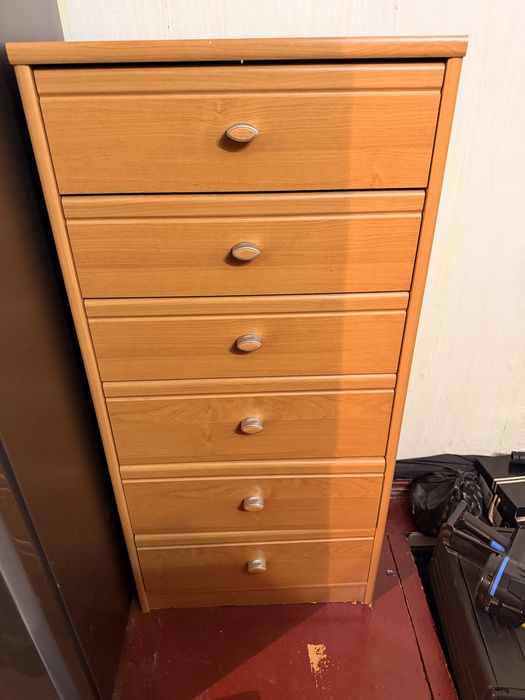 Тумба для зала или в спальню