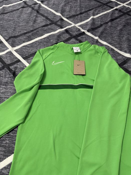 Bluza sport Nike