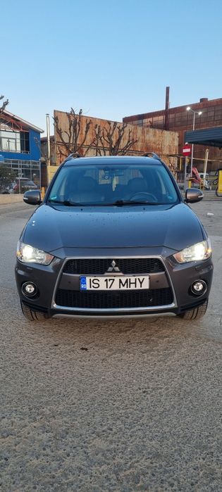 Mitsubishi Outlander 2, Automată