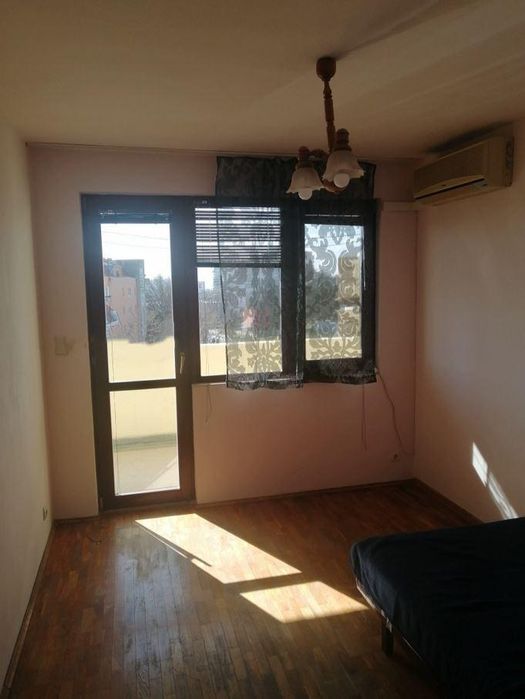 Дава се под наем Тристаен апартамент в Варна, Бриз - 93 кв.м за 460 € - Снимка #12