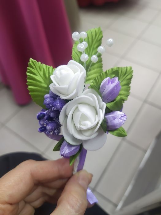 Продам свадебные бутоньерки