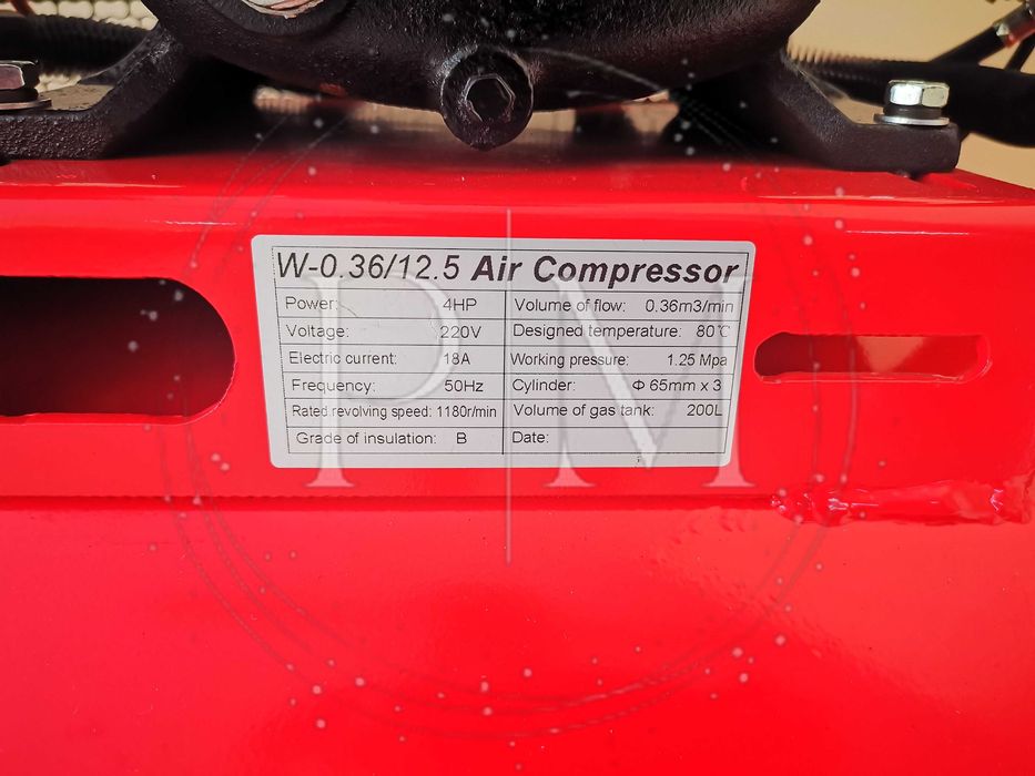 Монофазен компресор за въздух 200 литра с усилен дебит и гаранция