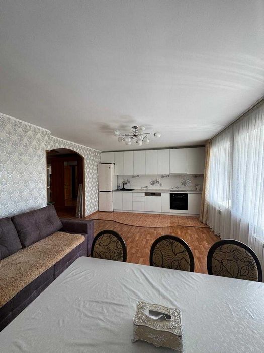 Продам 3-комнатную квартиру