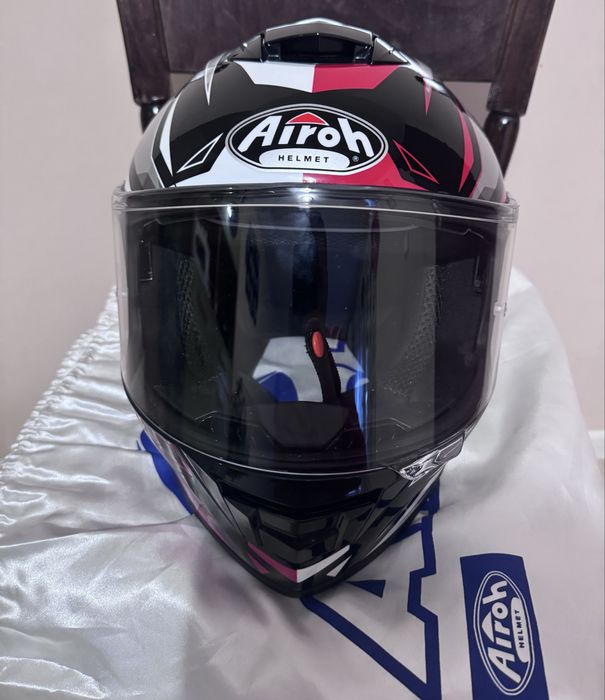 Мото каска Airoh ST‑501 Thunder Red Gloss – размер M (57‑58)