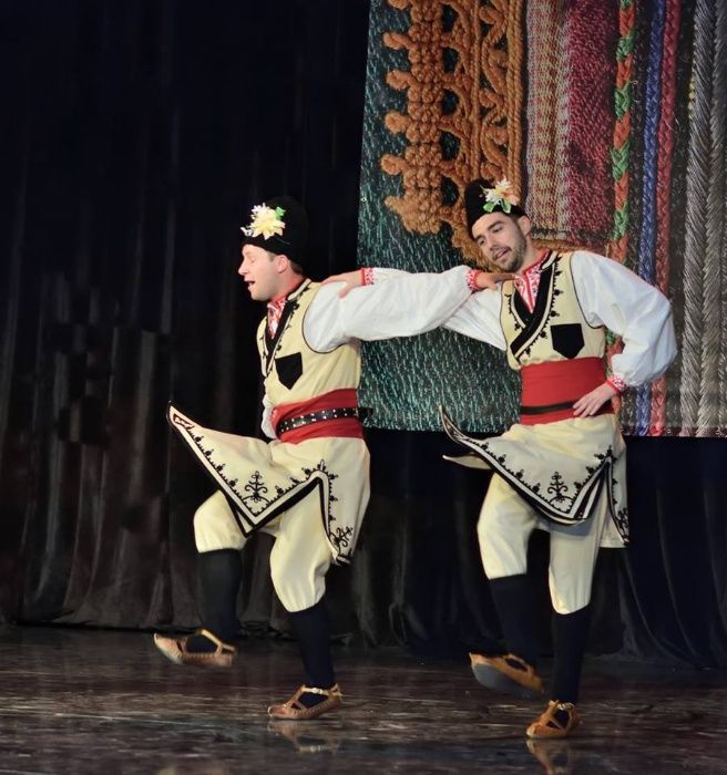 Фолклорна сватбена програма