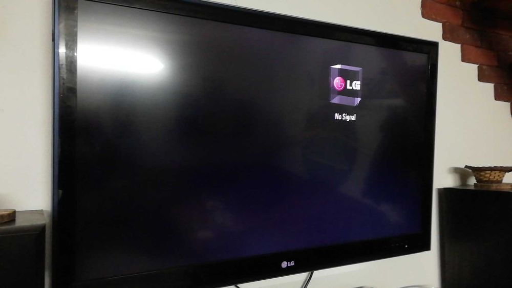 tv lg diagonala 106 cm