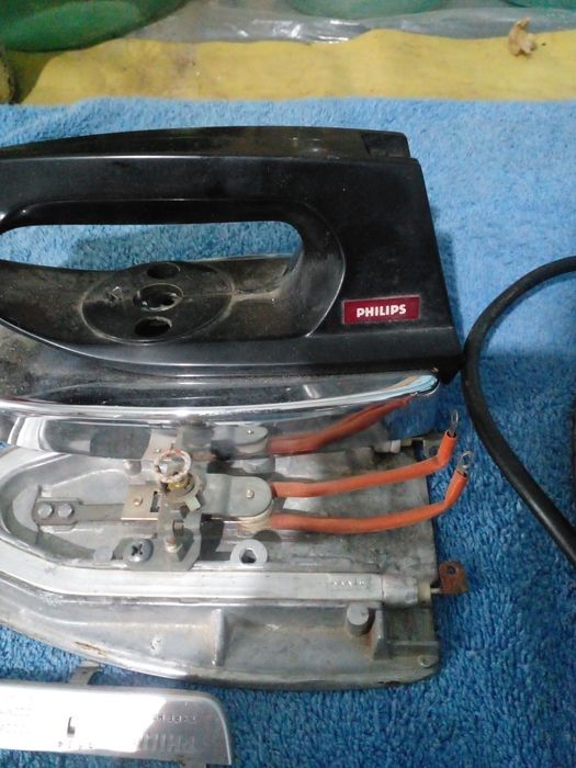 Продаю Утюги б/у