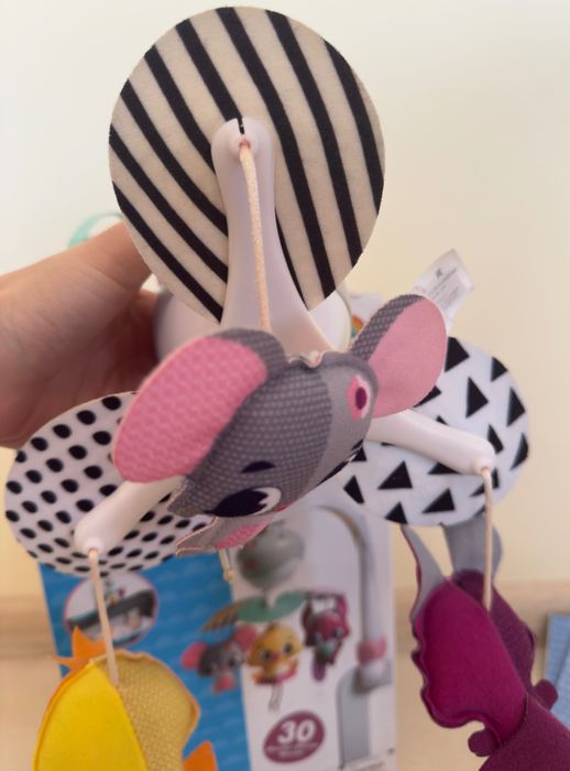 Музикална въртележка Tiny Love Take-Along Mobile