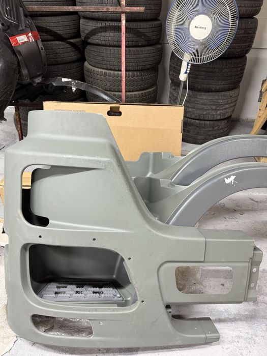 Бампер Mercedes ACTROS MP2/MP3