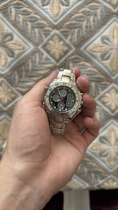 Часы dolphin из чехии