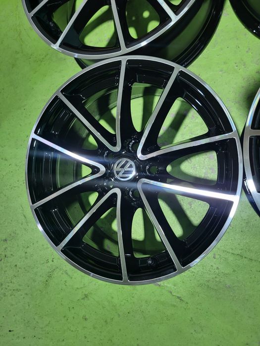 17 5x112 Audi A4 A5 A6 Vw Tiguan Passat Touran Skoda 5х112