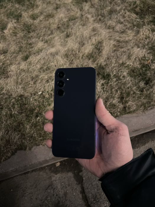 Самсунг А55 5G Срочно сатам