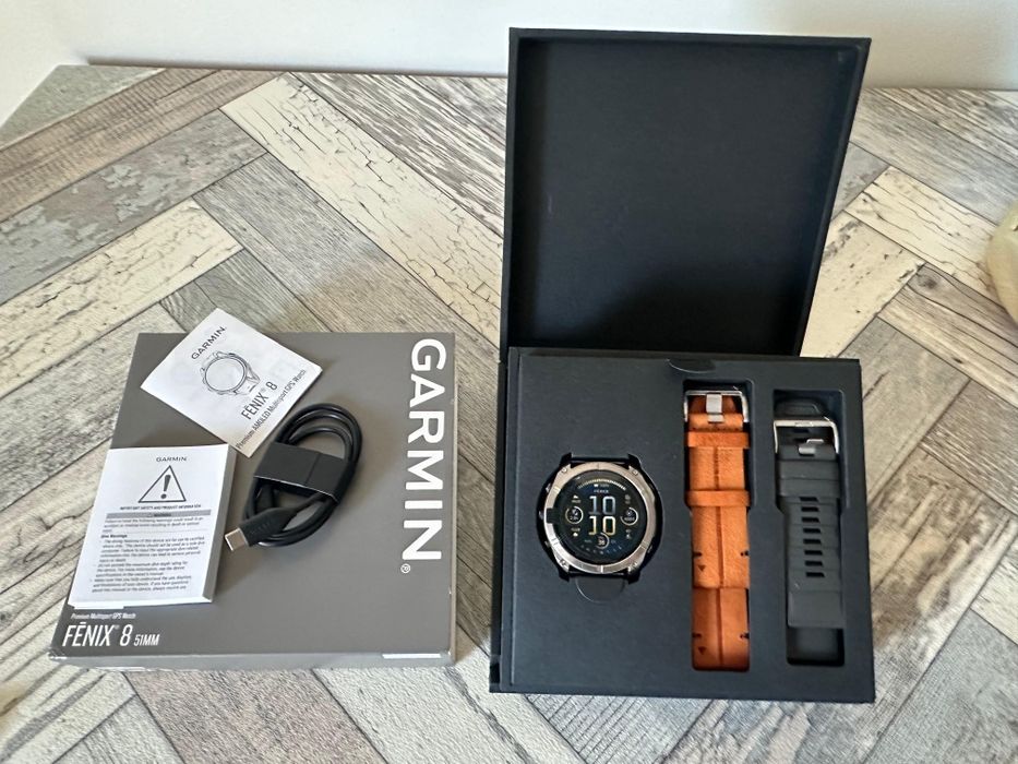 Ceas Garmin Fenix 8 Amoled Titan 51 mm