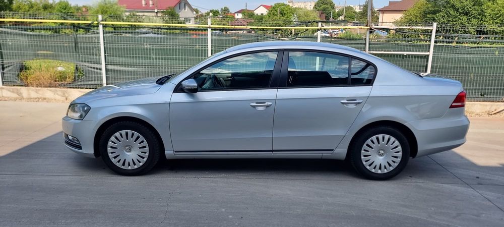 VOLKSWAGEN Passat 2012 — imagine 5