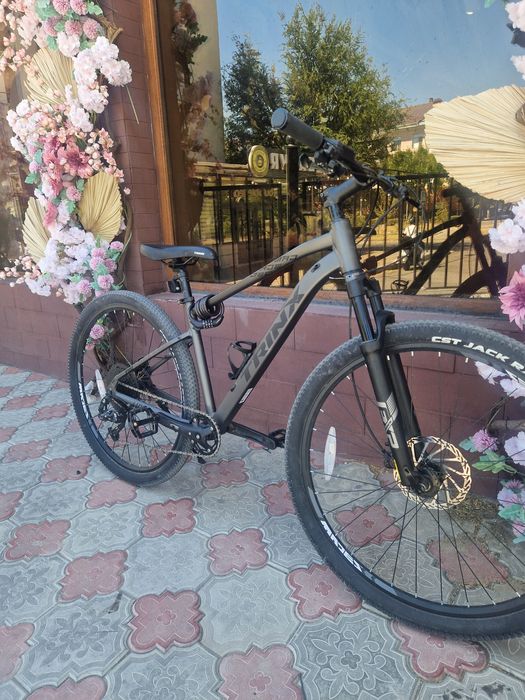 Велосипед TRINX 29 L1000-17