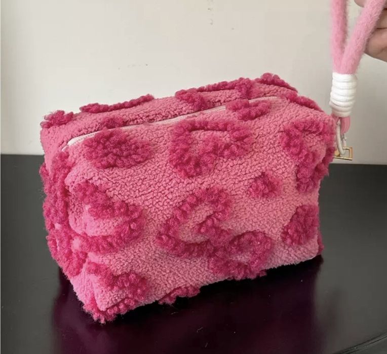 Продам косметички