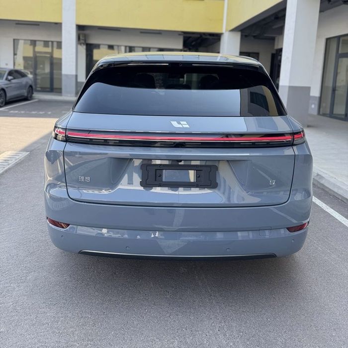 Lixiang L7 ultra restyling 2025