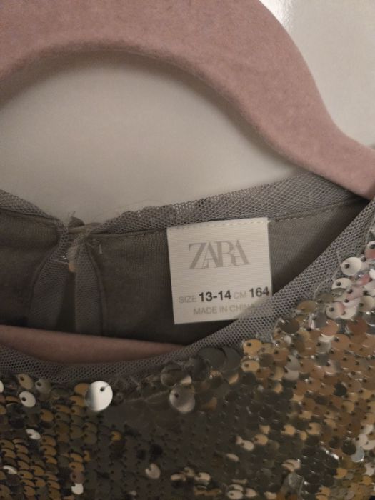 Детска рокля с пайети 13-14 г., сребриста 164 см.