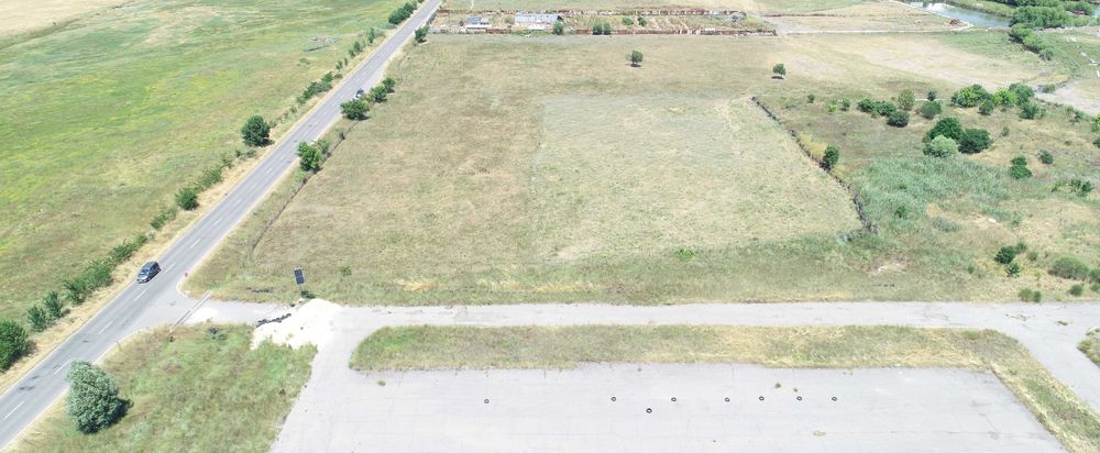 Парцел 5.8 дка до пътя Бургас – Каблешково и бъдеща картинг писта