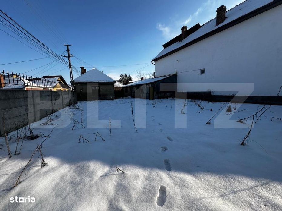 Teren 471 mp cu constructie demolabila – ideal spatii comerciale, va