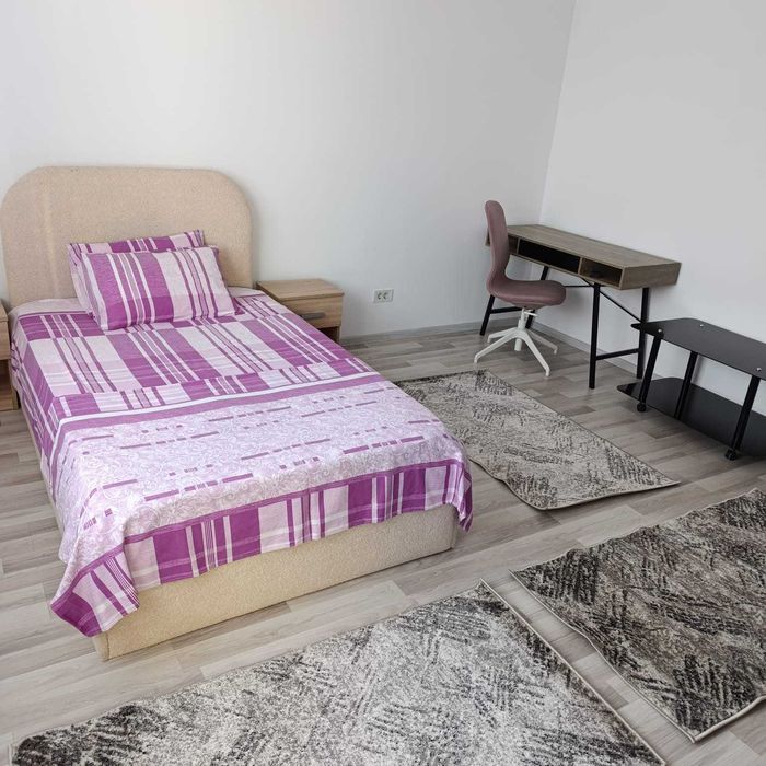 Inchiriez garsoniera