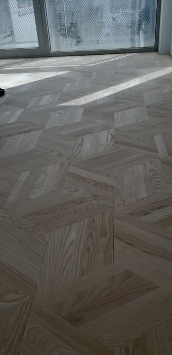 ЦИКЛЕНЕ НА ПАРКЕТИ.Подови и паркетни услуги.