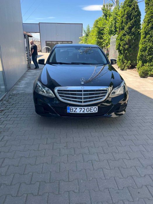 MERCEDES-BENZ E-Class 0 — imagine 3