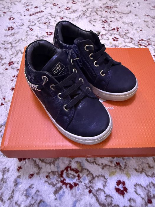 Обувь детский  отличном состояний