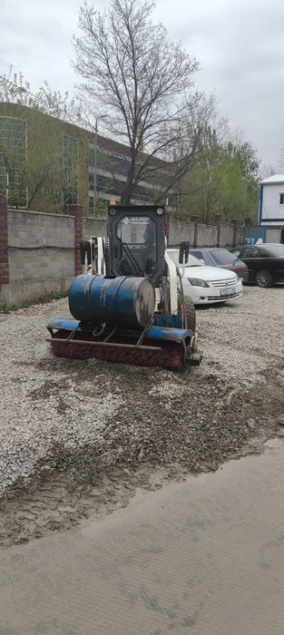 Продам мини погрузчик с навесным 3в1